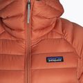 Пуховик жіночий Patagonia Down Sweater Hoody burl red 3