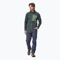 Чоловіча софтшелл-куртка Patagonia R2 TechFace nouveau green 3