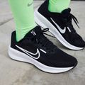 Кросівки для бігу жіночі Nike Downshifter 13 astronomy black / white / dark smoke grey 15