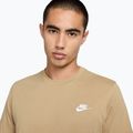 Футболка чоловіча Nike Sportswear Club parachute beige 4
