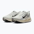 Кросівки для бігу чоловічі Nike Vomero 18 summit white/coconut milk/black 10