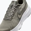 Кросівки для бігу чоловічі Nike Run Defy Light Army/Iron Grey/White/Black 7