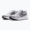 Кросівки для бігу чоловічі Nike Run Defy wolf grey/white/iron grey/black 3