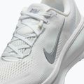 Жіночі бігові кросівки Nike Vomero 18 white/photon dust/metallic silver 11