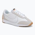 Жіноче взуття Nike Pacific білий/безпечний оранжевий/білий