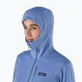 Жіноча софтшелл-куртка Patagonia R1 Hybrid Pullover Hoody темно-синього кольору 5