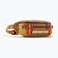 Сумка-бананка Patagonia Black Hole Waist Pack 5 л talon gold