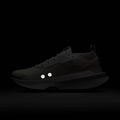 Кросівки для бігу жіночі Nike Zegama 2 vast grey/sanddrift/summit white/black 8