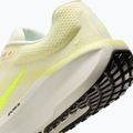 Чоловічі кросівки для бігу Nike Winflo 11 coconut milk/neon yellow/light zitron/volt 13
