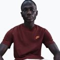 Футболка чоловіча Nike Sportswear Club dark team red 4