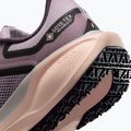 Кросівки для бігу жіночі Nike Pegasus 41 GORE-TEX platinum violet/crimson tint/black 9