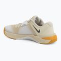 Чоловічі тренувальні кросівки Nike Metcon 10 light khaki/gold leaf/iron grey 3