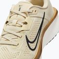 Кросівки для бігу жіночі Nike Quest 6 light khaki/sail/metallic gold/off noir 7