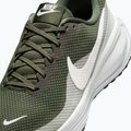 Кросівки для бігу чоловічі Nike Revolution 8 cargo khaki/spruce aura/spruce fog/sail 8