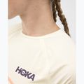 Футболка для бігу жіноча HOKA Race Day alabaster flare 5