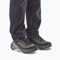 Взуття туристичне жіноче Salomon Genesis Mid GTX black/dawn pink 5