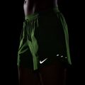 Чоловічі шорти Nike Stride Dri-Fit Brief-Lined 5" 6