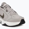 Кросівки для тренувань чоловічі Nike Air Monarch IV moon particle/black/dark hazel 7