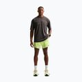 Шорти для бігу чоловічі Nike Stride Dri-Fit 2in1 7" volt ice 2
