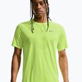 Чоловіча бігова футболка Nike Stride ADV volt ice 4