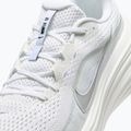 Кросівки для бігу чоловічі Nike Winflo 12 white/summit white/metallic silver 3