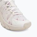 Кросівки для тренувань жіночі Nike Free Metcon 7 SE sail/light orewood brown/barely green 7