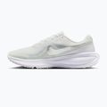Кросівки для бігу жіночі Nike Revolution 8 off white/barely green/metallic silver 2