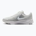 Кросівки для бігу чоловічі Nike Run Defy summit white/white/black/metallic silver 2