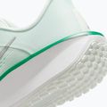 Кросівки для бігу жіночі Nike Quest 6 barely green/white/metallic silver 4