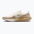 Кросівки для бігу чоловічі Nike Revolution 8 Extra Wide pale ivory/sanddrift/linen/sail 2