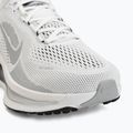 Кросівки для бігу чоловічі Nike Vomero 18 summit white/metallic silver-black 7