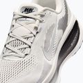 Кросівки для бігу чоловічі Nike Vomero 18 summit white/metallic silver-black 3