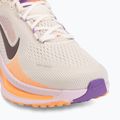 Кросівки для бігу жіночі Nike Vomero 18 chalk/pink foam/bright violet/tattoo 7