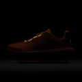 Кросівки для бігу жіночі Nike Vomero Premium tangerine tint/bright crimson/tattoo 4