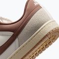 Взуття чоловіче Jordan Air Skyline Low LE sail/light orewood brown/muslin/fauna brown 6