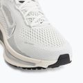 Кросівки для бігу жіночі Nike Vomero 18 summit white/sail/metallic silver 7