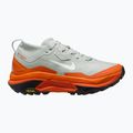 Кросівки для бігу чоловічі Nike ACG Zegama Trail GORE-TEX light silver/safety orange/summit white