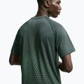 Футболка для бігу чоловіча Nike Stride black/light green spark 5