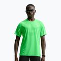 Футболка для бігу чоловіча Nike Stride green spark