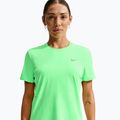 Футболка для бігу жіноча Nike Swift Dri-Fit illusion green 4