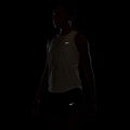 Футболка для бігу жіноча Nike Swift Dri-Fit Tank Top sail 7