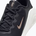 Кросівки для тренувань жіночі Nike Bella 7 off noir/sail/blur 4