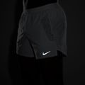 Шорти для бігу чоловічі Nike Stride grey fog 5