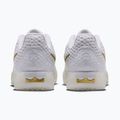 Кросівки для баскетболу чоловічі Nike LeBron Witness X white/white/photon dust/metallic gold 3