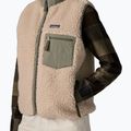 Жилет жіночий Patagonia Classic Retro-X dark natural w/river rock green 4