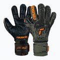 Рукавиці воротарські Reusch Attrakt Freegel Fusion Ortho-Tec Goaliator зелені 5370090-5555 6