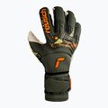 Рукавиці воротарські Reusch Attrakt Speedbump Ortho-Tec зелені 5370078-5556 7