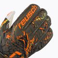 Рукавиці воротарські Reusch Attrakt Grip зелені 5370018-5556 3