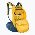 Рюкзак велосипедний EVOC Trail Pro 16 л curry/denim 6