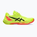 Кросівки жіночі ASICS Sky Elite FF 3 Paris safety yellow/black 9